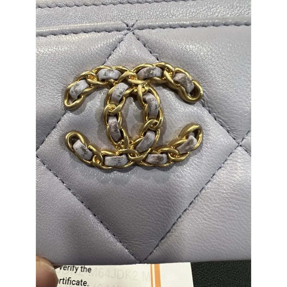 CHANEL good pre