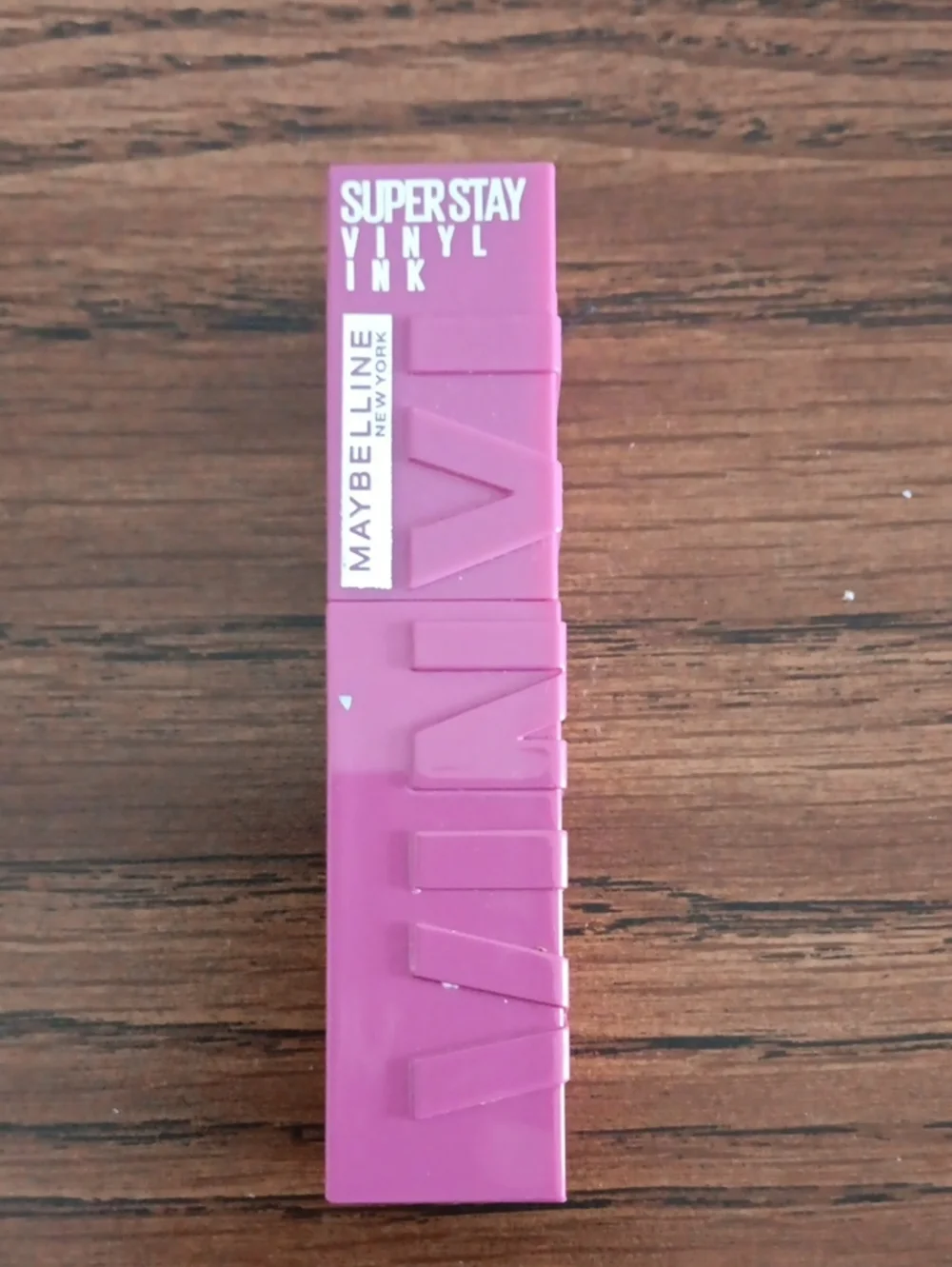 Maybelline Super Stay Vinyl Ink Liquid Lipstick Color Edgy. #165