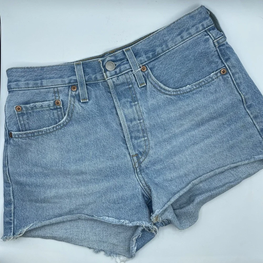 Levi's Women Shorts 24 Light Blue Denim 501 Cut-Off Casual‎ Button Fly