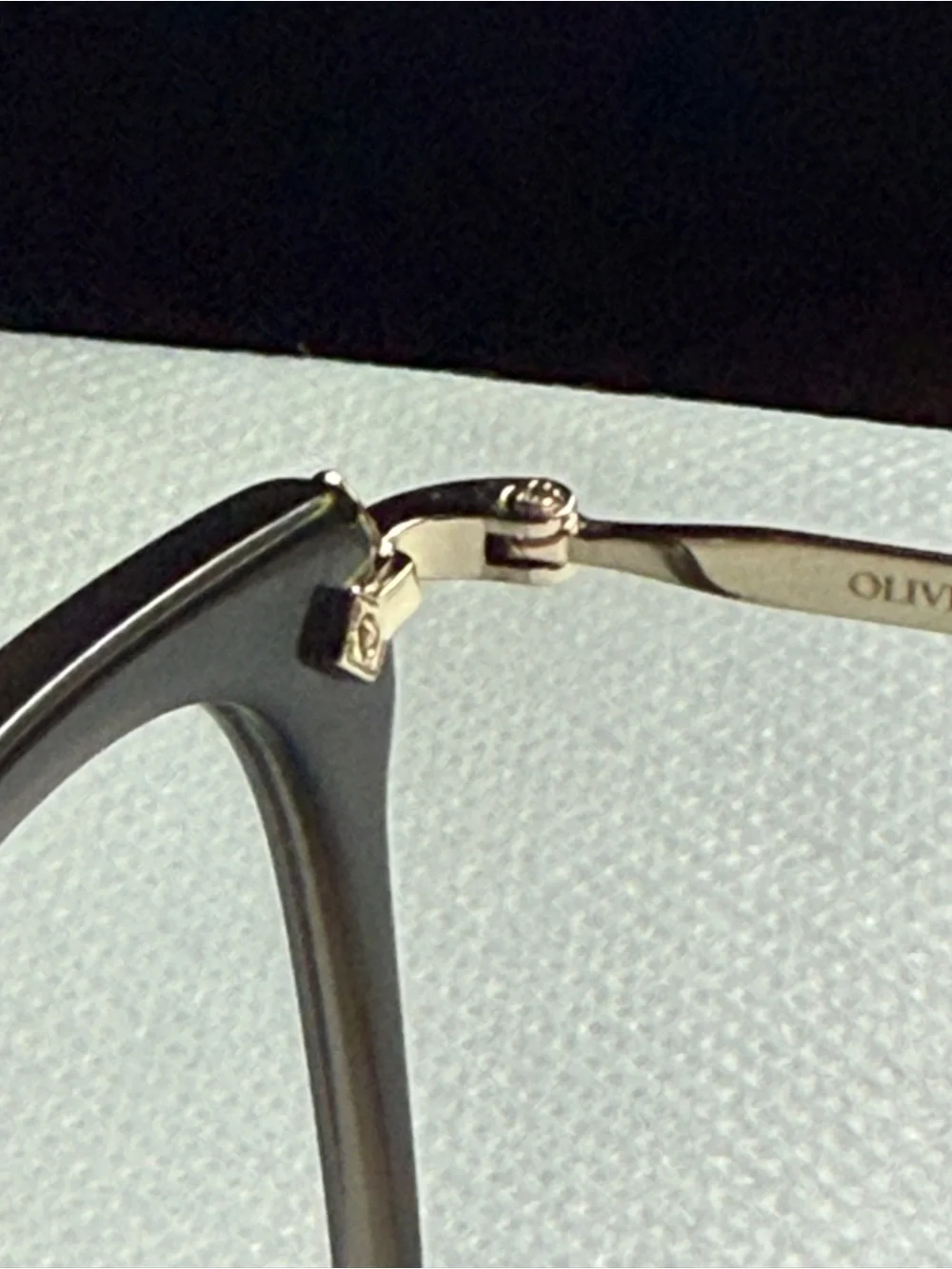 Oliver Peoples oliver peoples