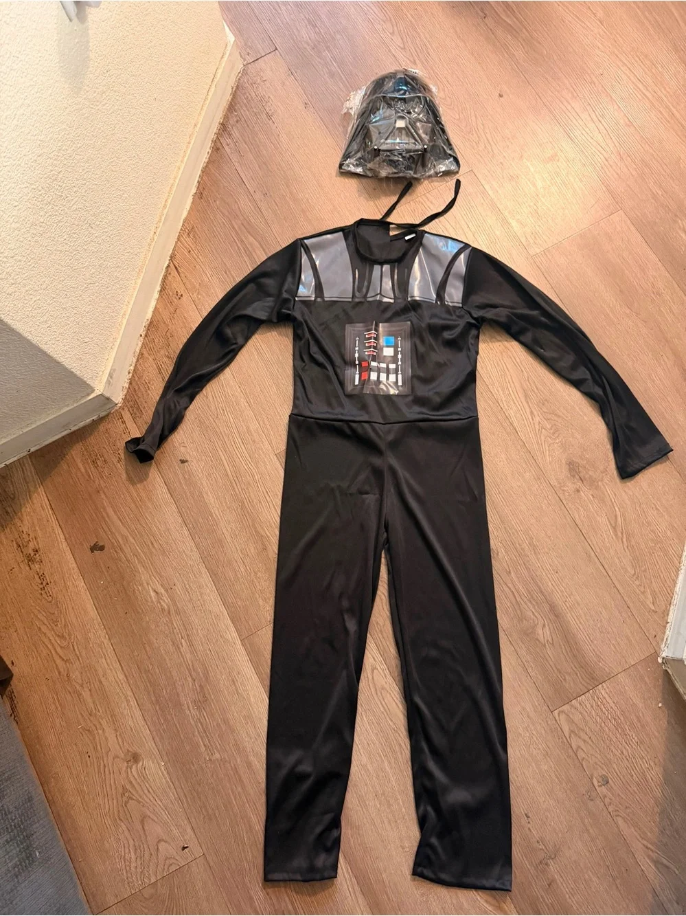 Kids Black Galactic Space Villain Costume with Mask size 4-6 years Old.