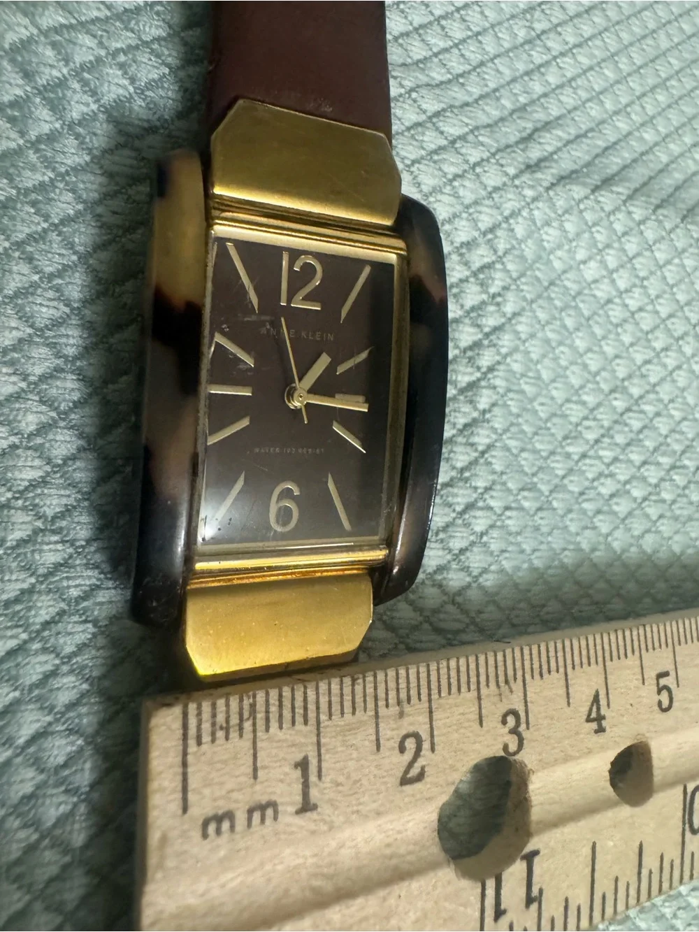 Anne Klein seen tone