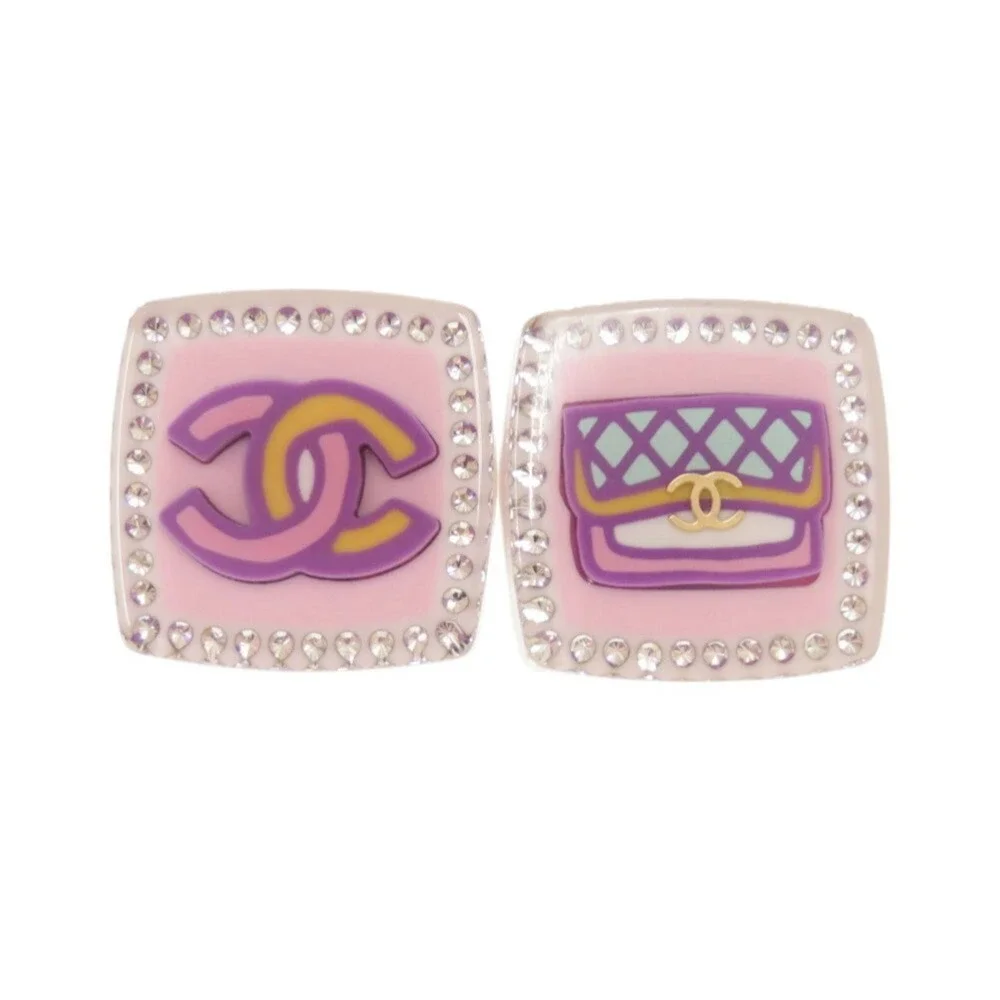 CHANEL pink logo