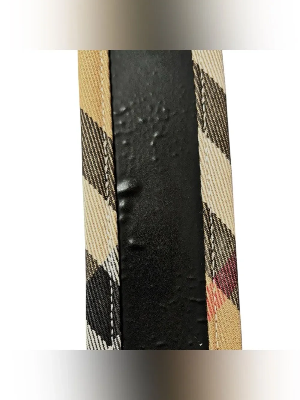 Burberry stylish belt