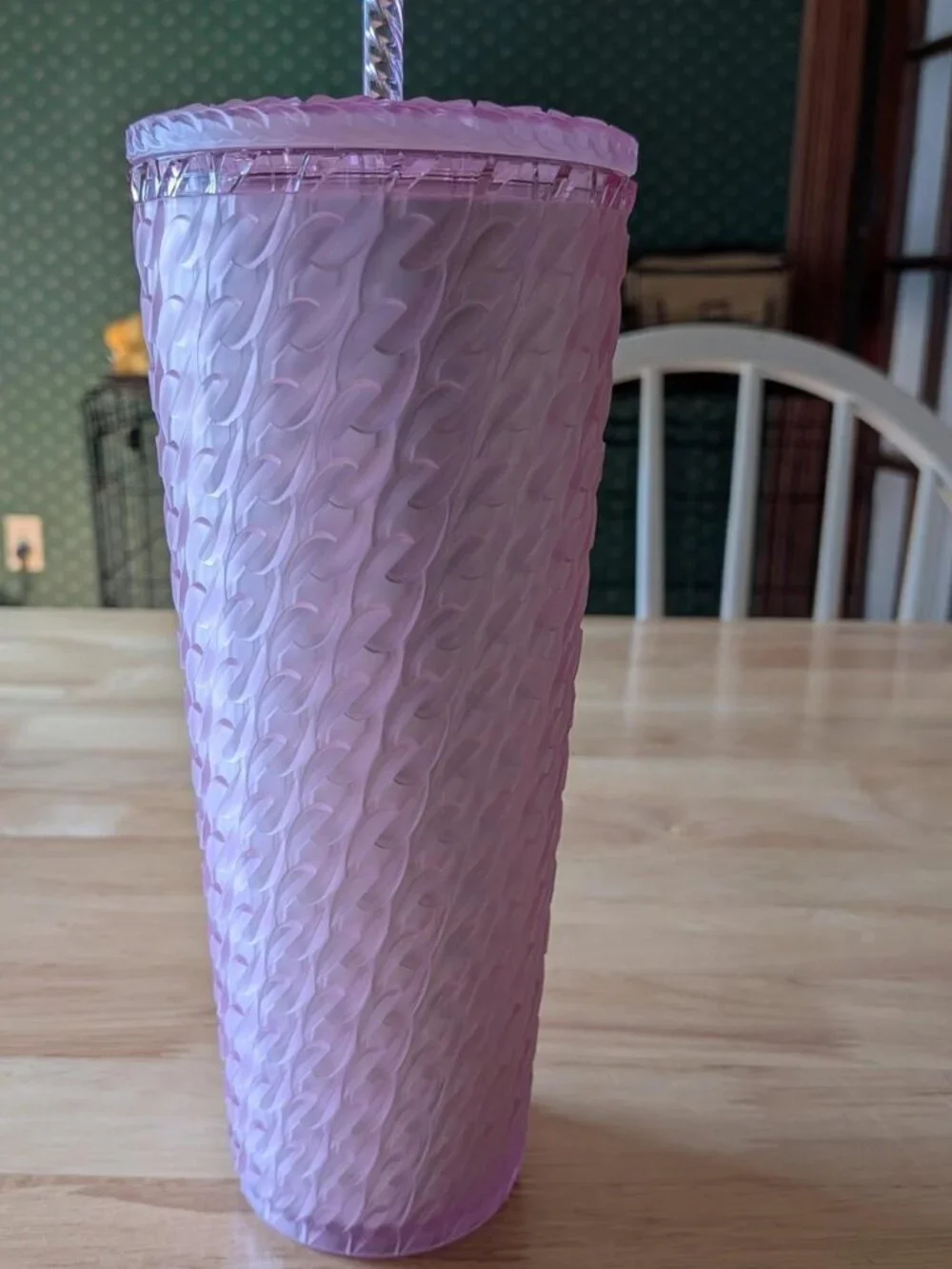 Starbucks like pink