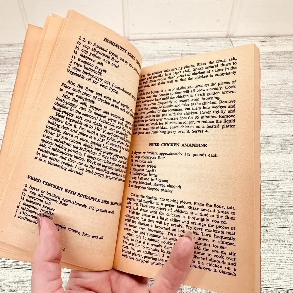 Book super chicken