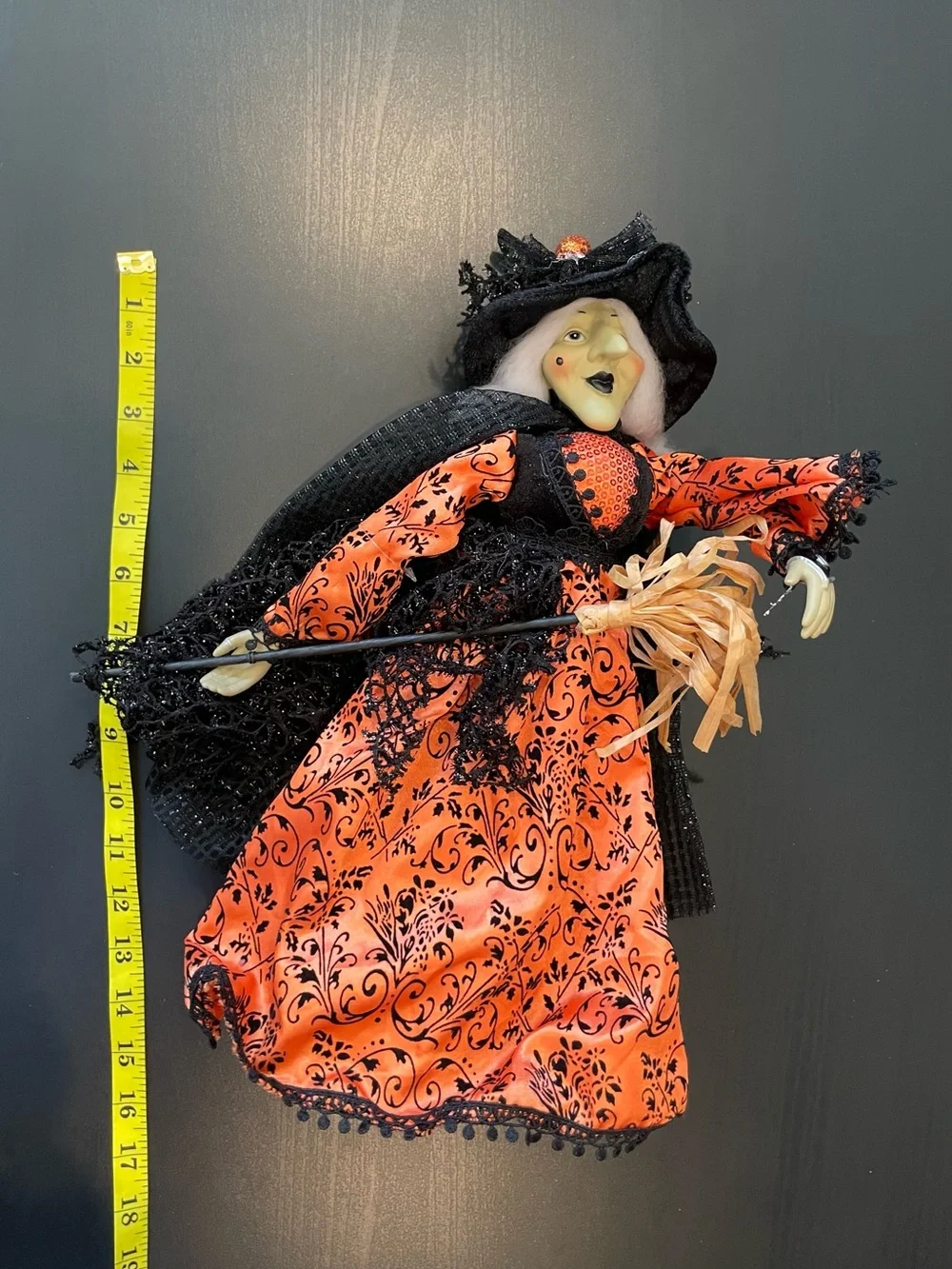 N/A charming witch