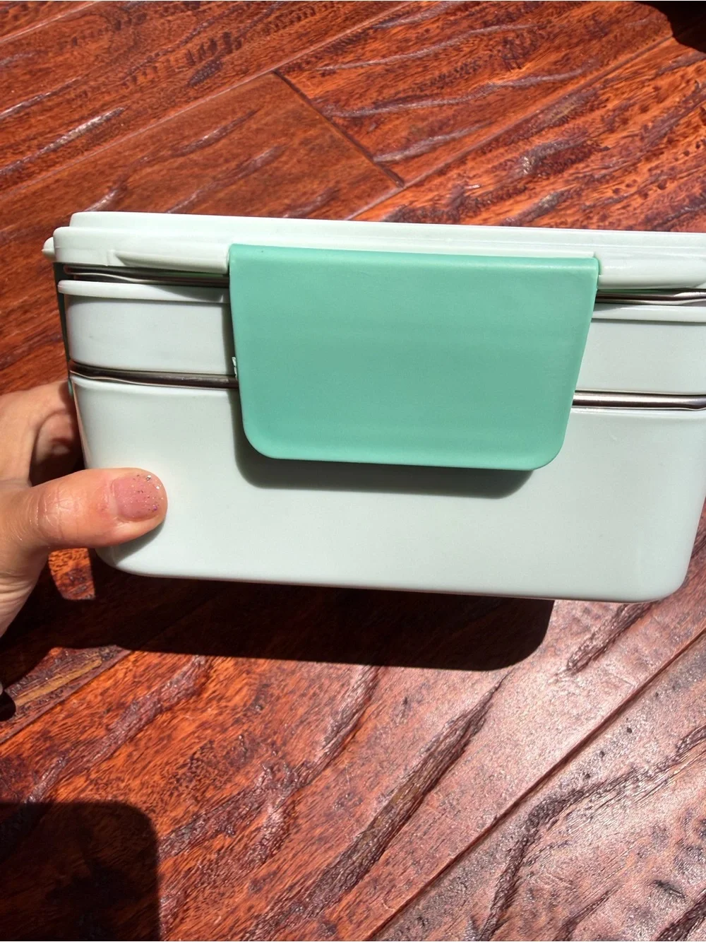 N/A mint green