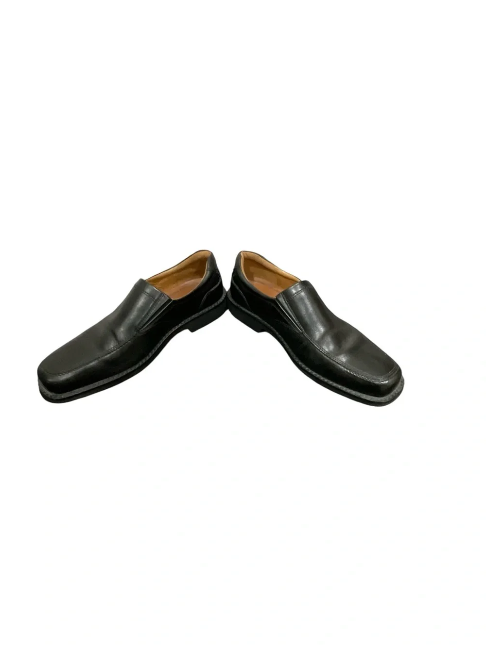 Ecco sleek black