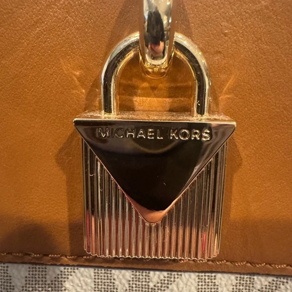 Michael Kors excellent used