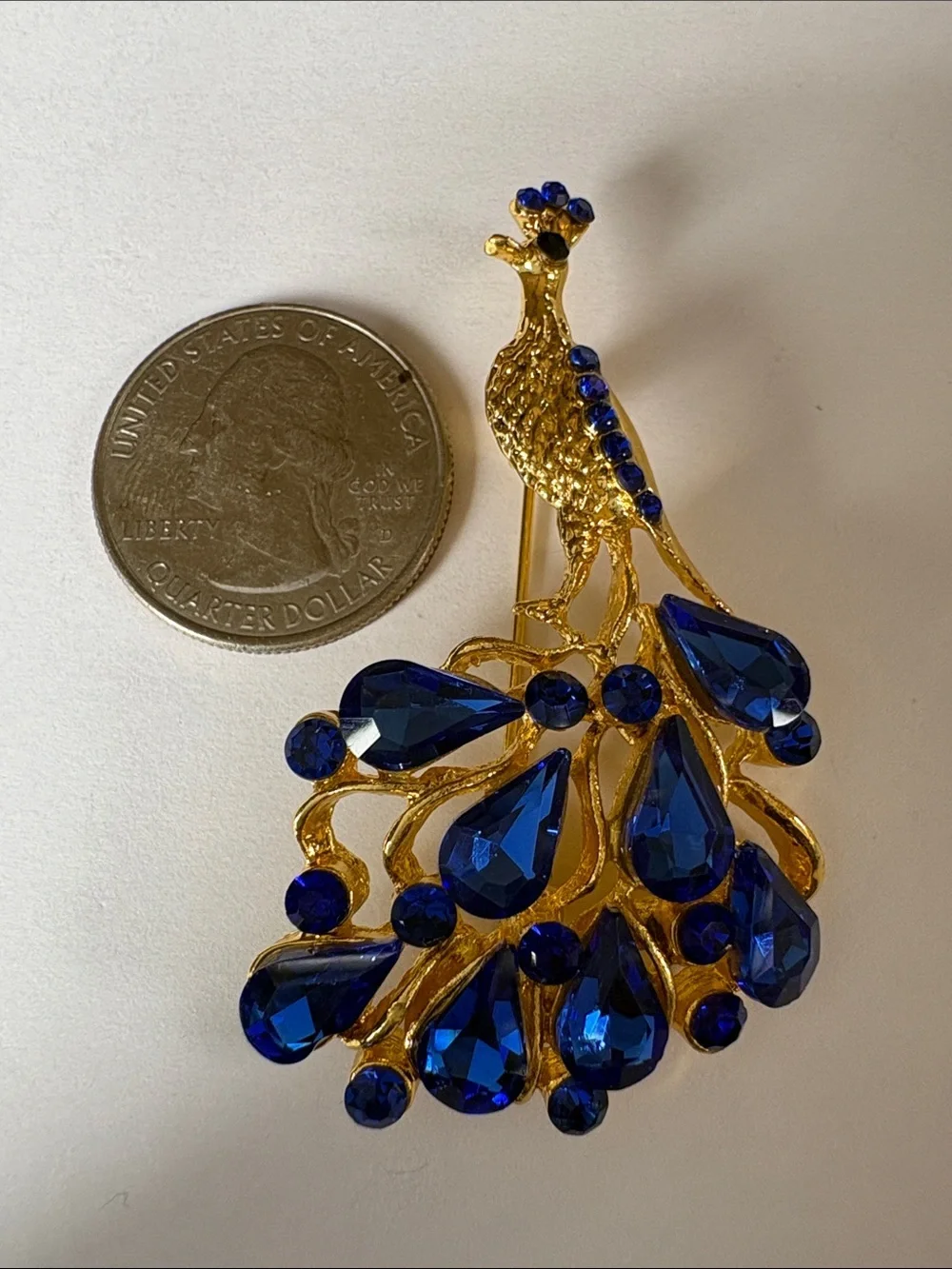 N/A elegant gold