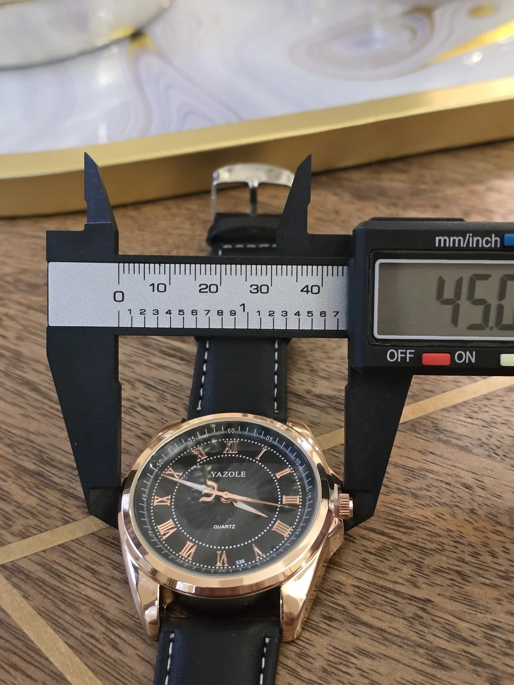 yazole watch black