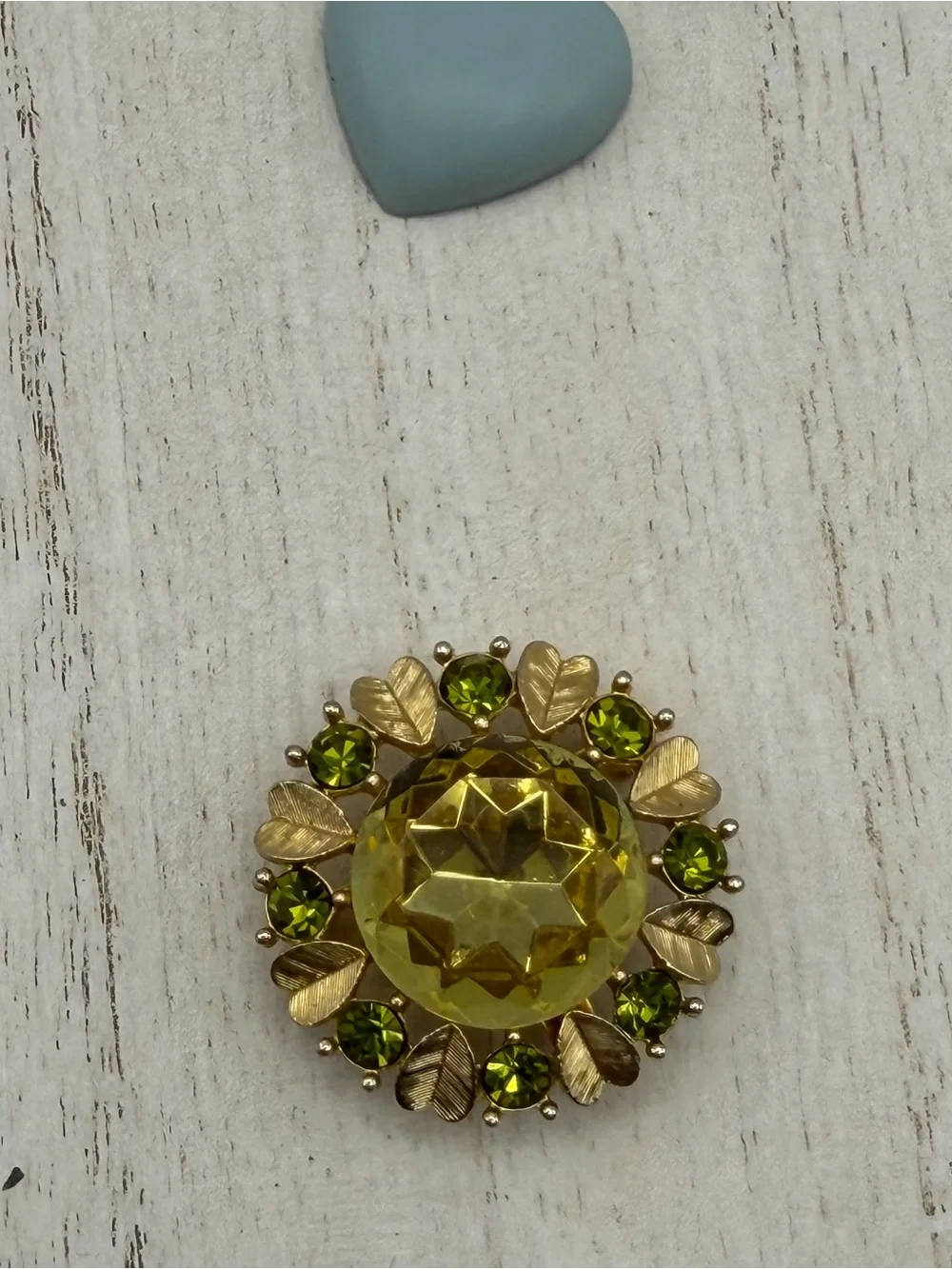 Avon this vintage
