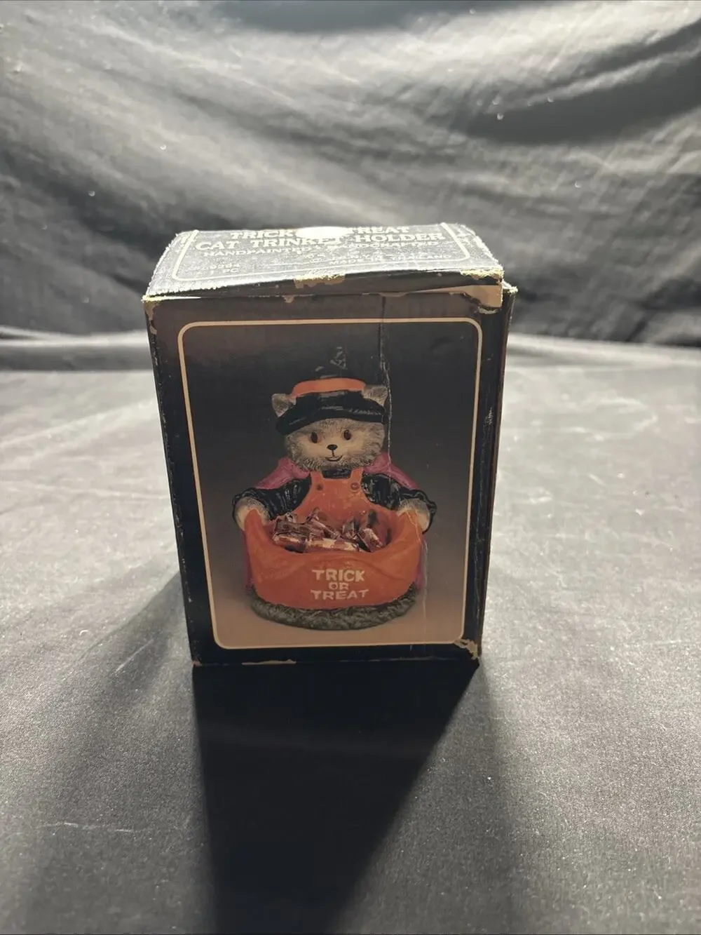 Trick Or Treat Cat Trinket Holder Ceramic, Handpainted bowl decoration