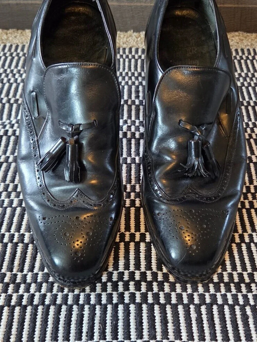 French Shriner Sterling Mens 11 E Black Leather Wingtip Tassel Slip-on Loafers