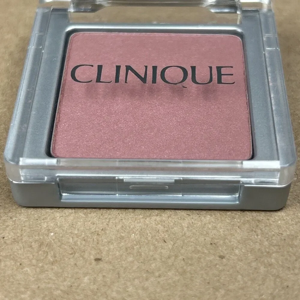 CLINIQUE Blushing Blush Powder Blush smoldering plum Travel Size .06oz NEW