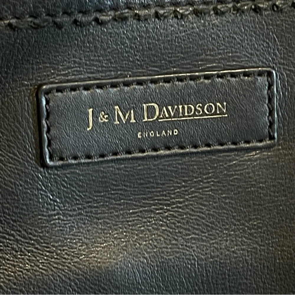 J & M DAVIDSON length 9”