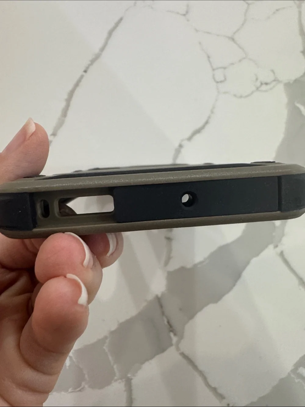Bunker phone case