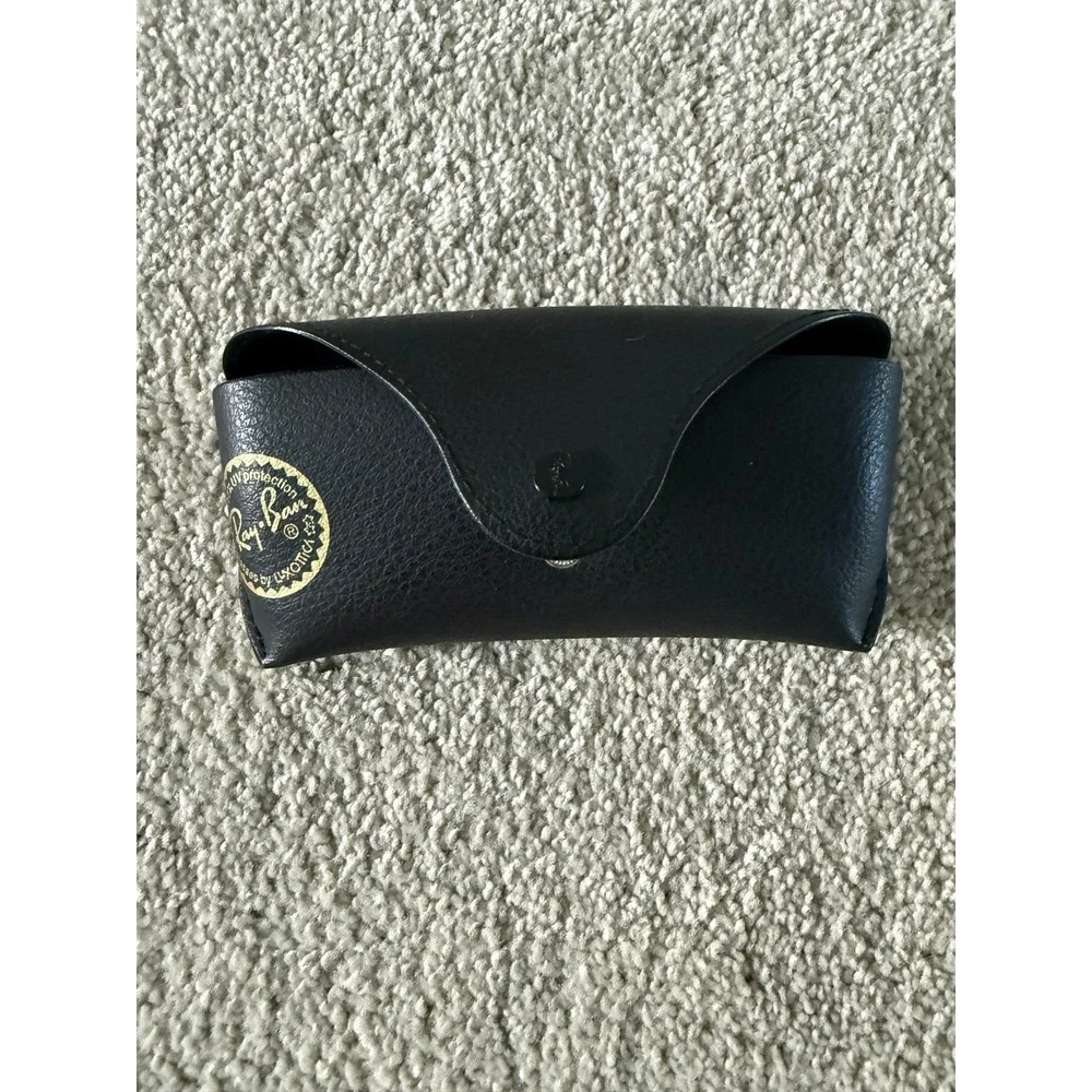 Ray-Ban ray like case
