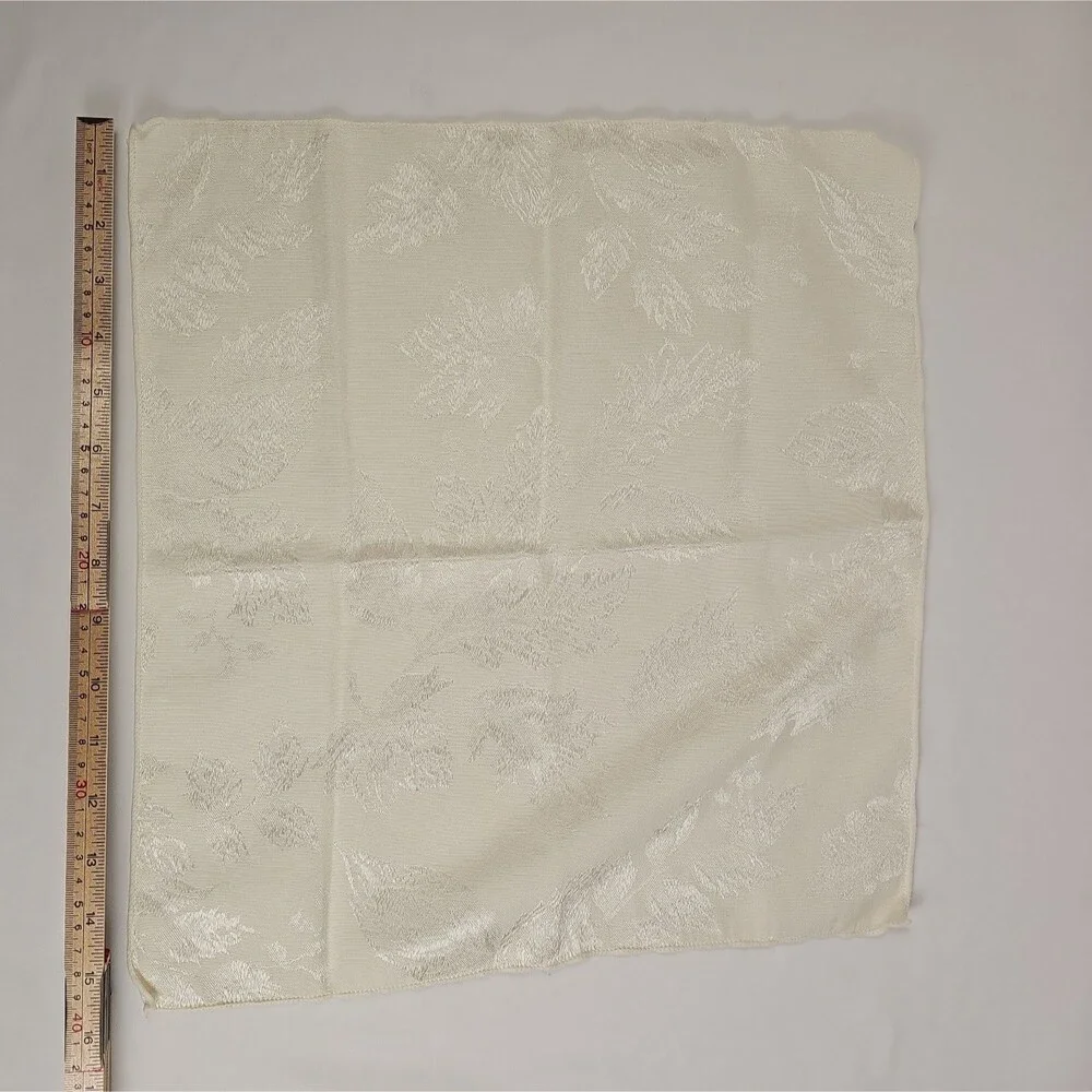 Jacquard lot essential