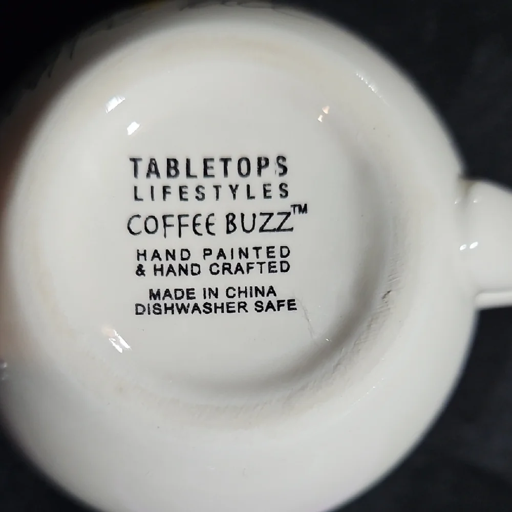 Tabletops Lifestyle tabletops swirls saucer