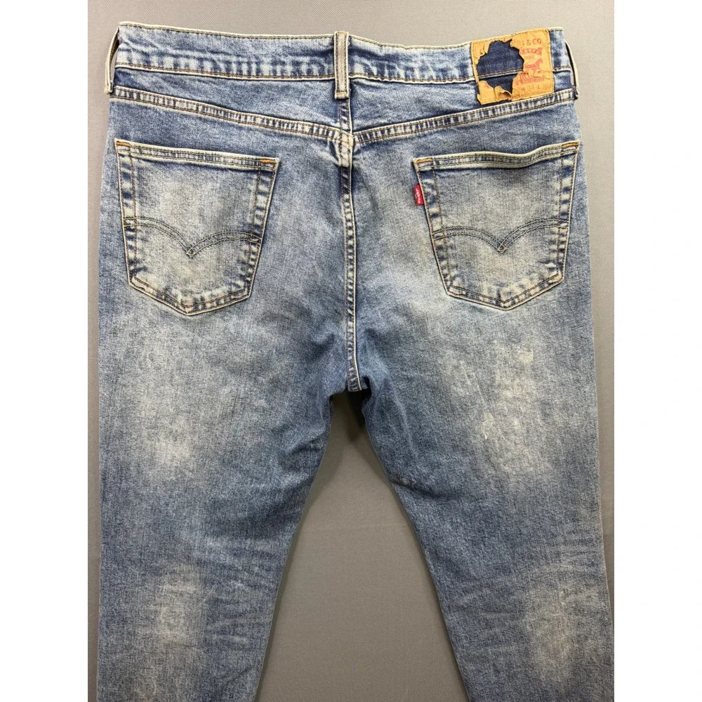 Levis levi 511