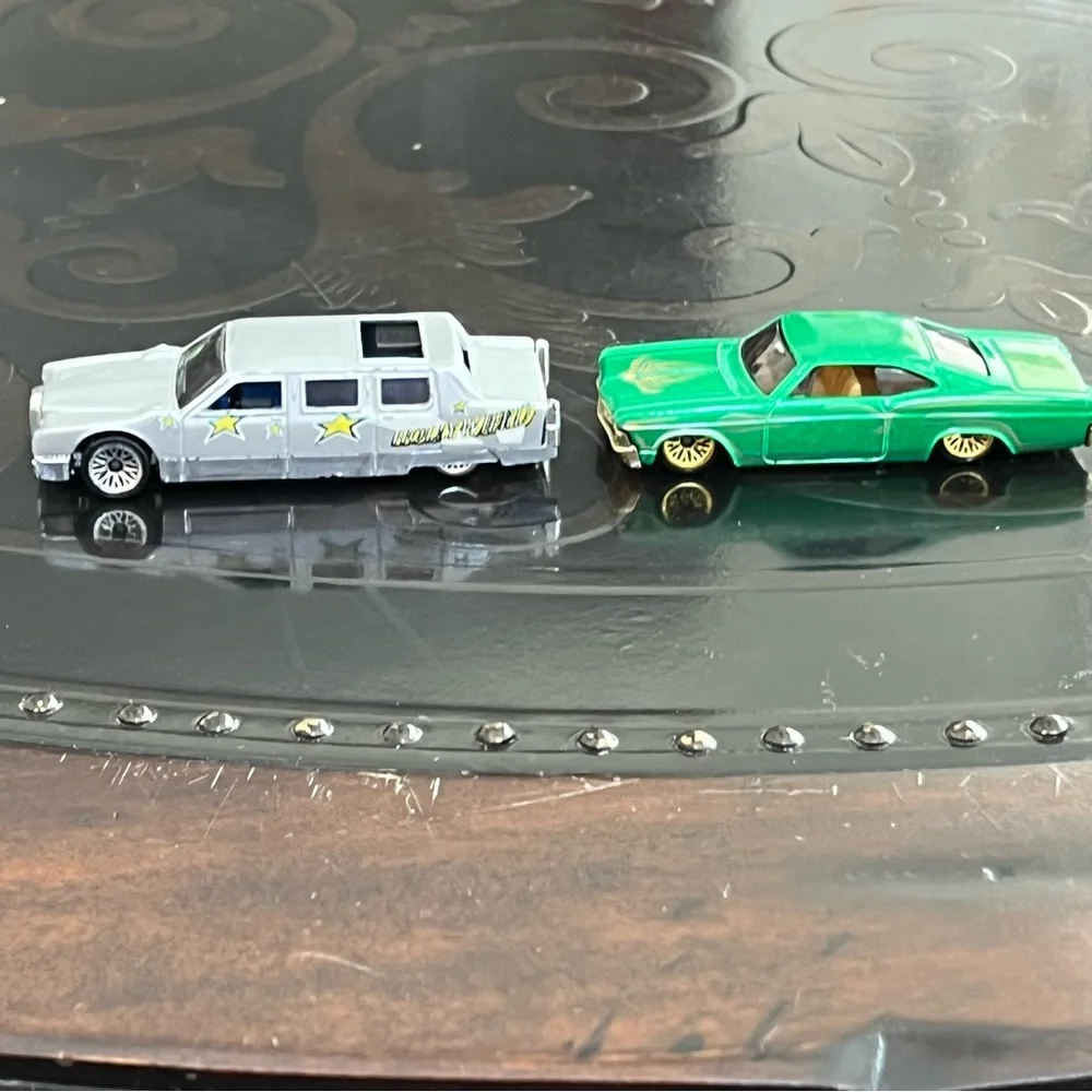 Hot Wheels this listing