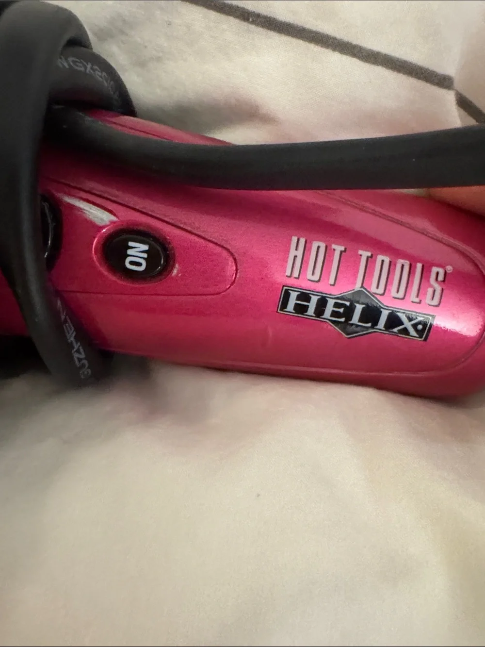 N/A hot pink