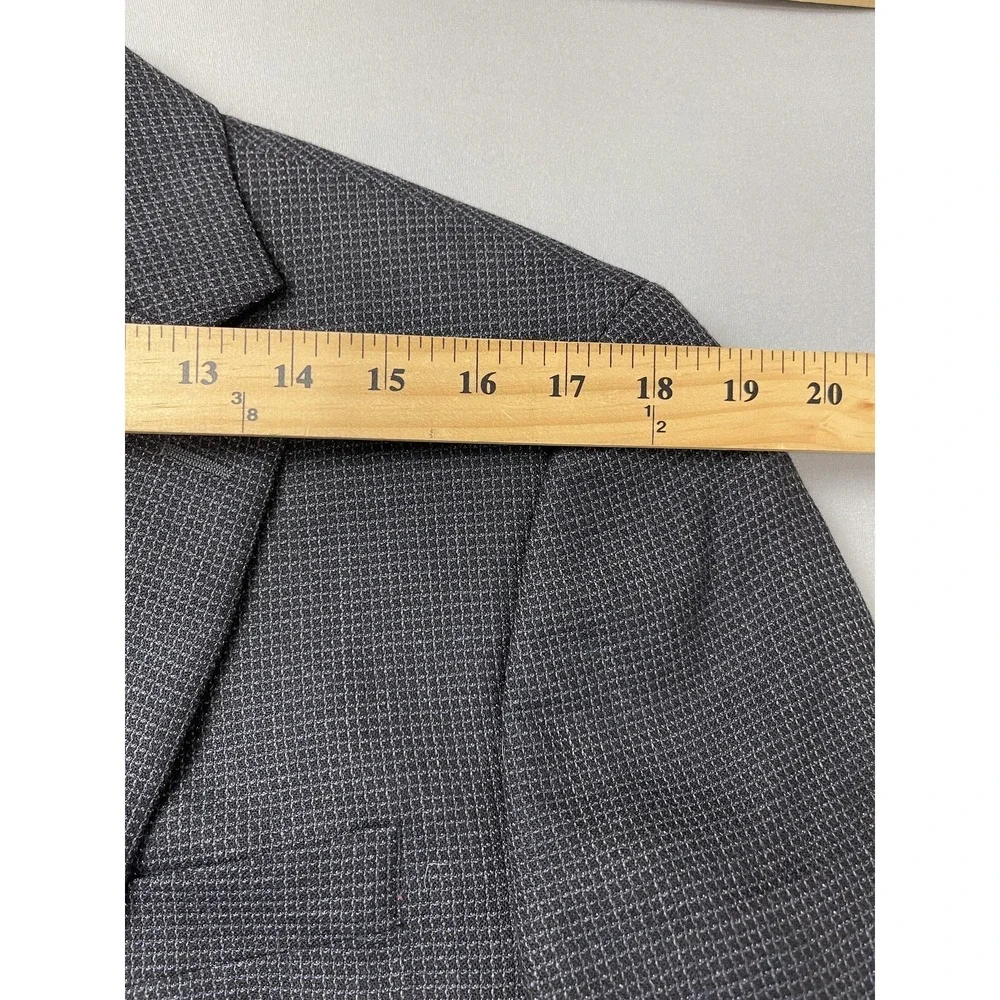 Peter Millar this listing
