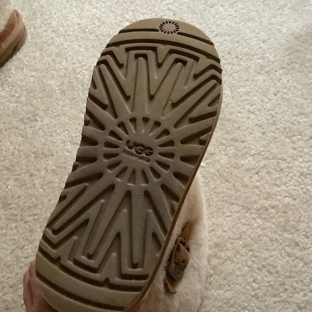 UGG gently used