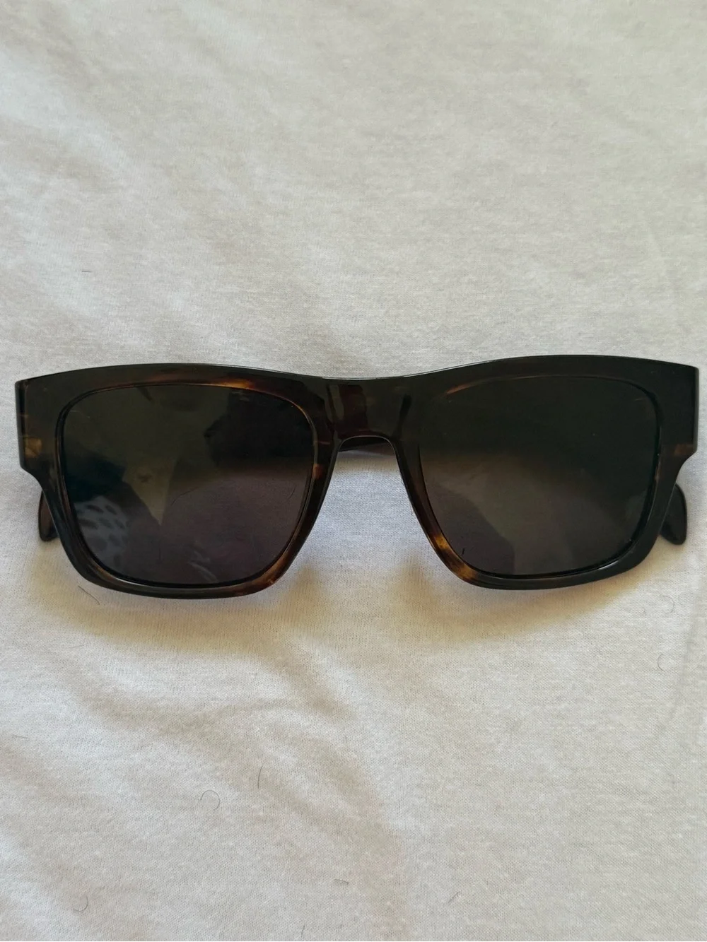 Old Navy Rectangular Sunglasses - Black & White