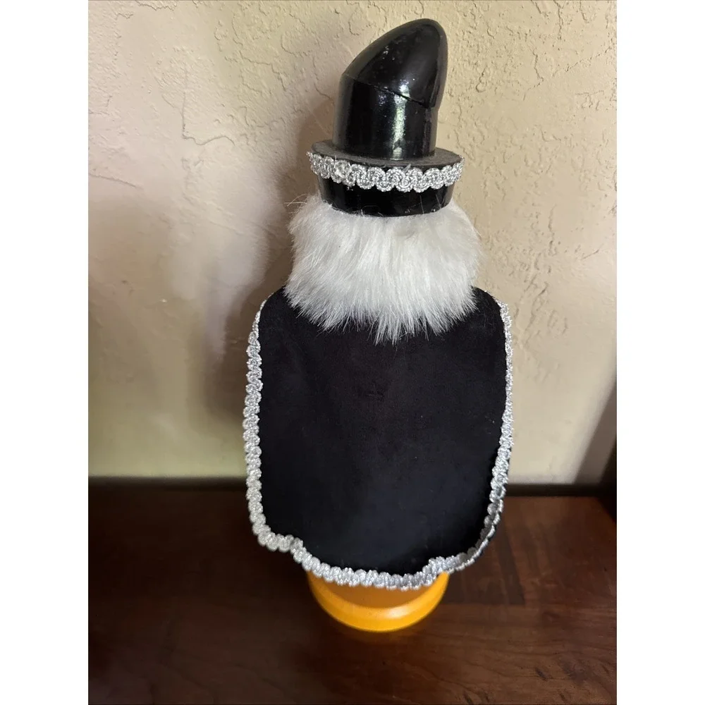 The Unbranded Brand nutcracker wizard