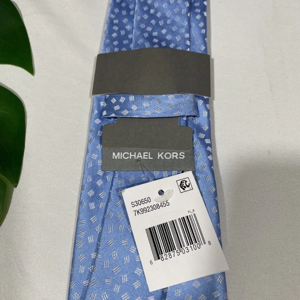 Michael Kors nwt $70