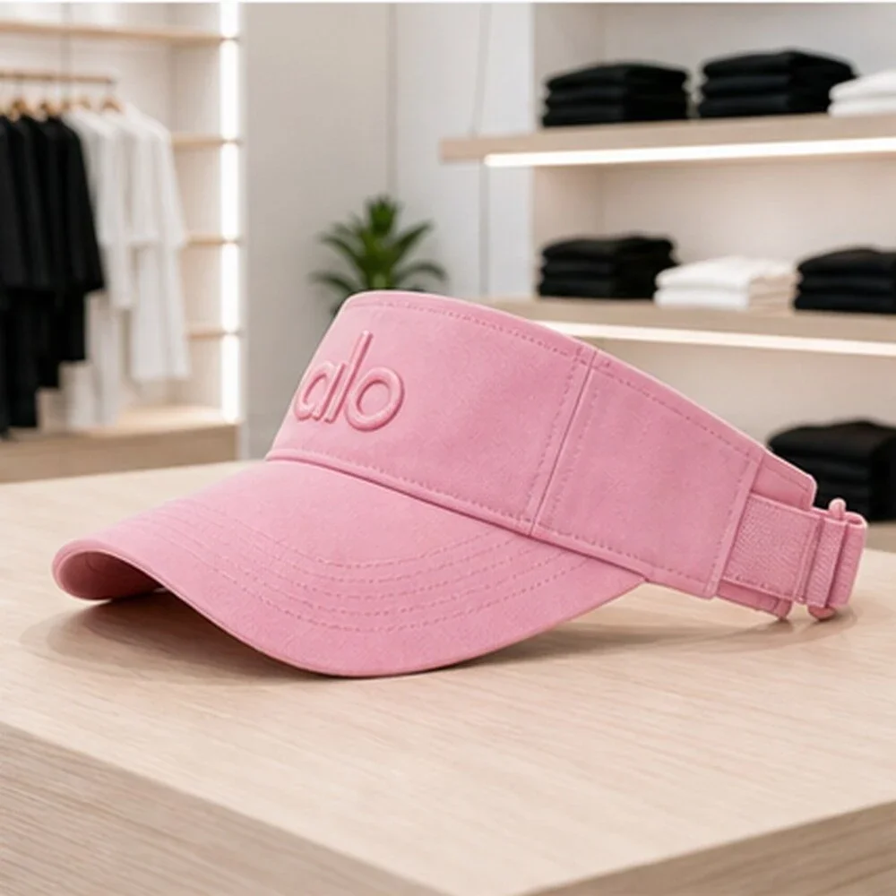 ALO Yoga designed active