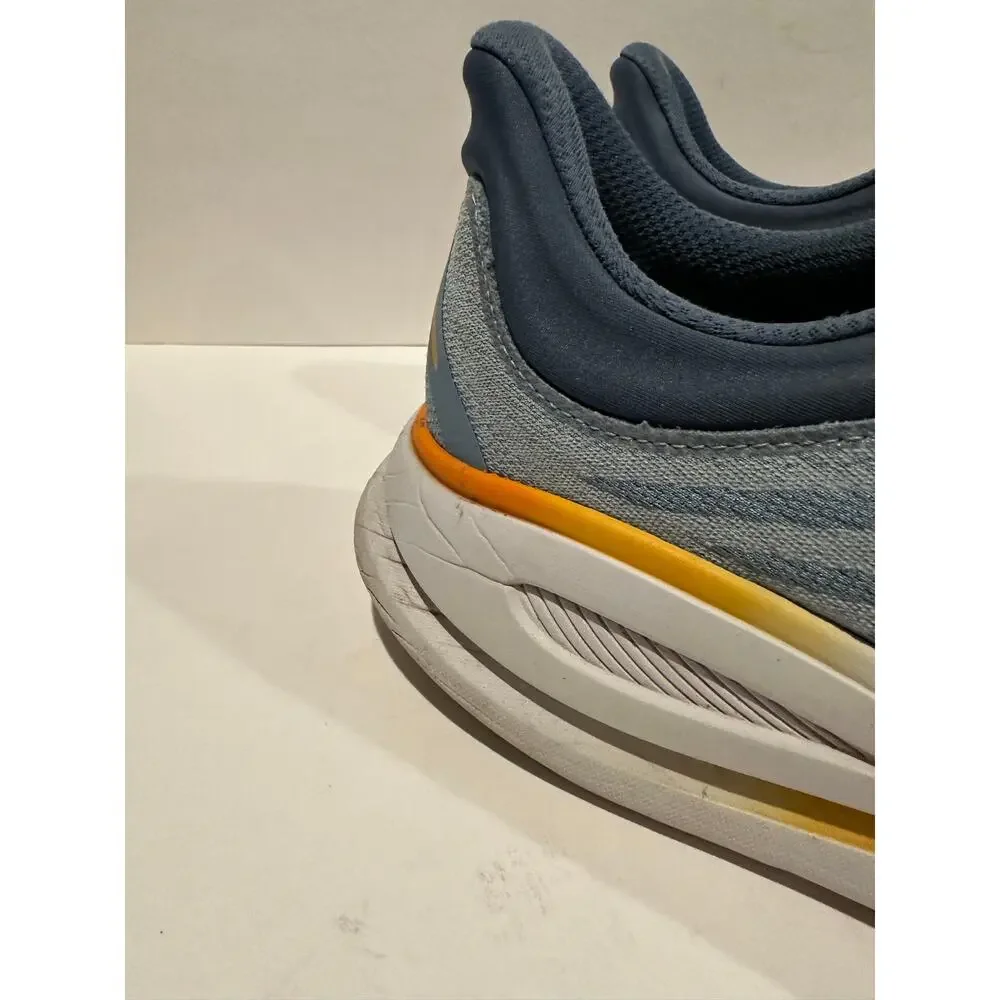 Hoka One One men’s hoka