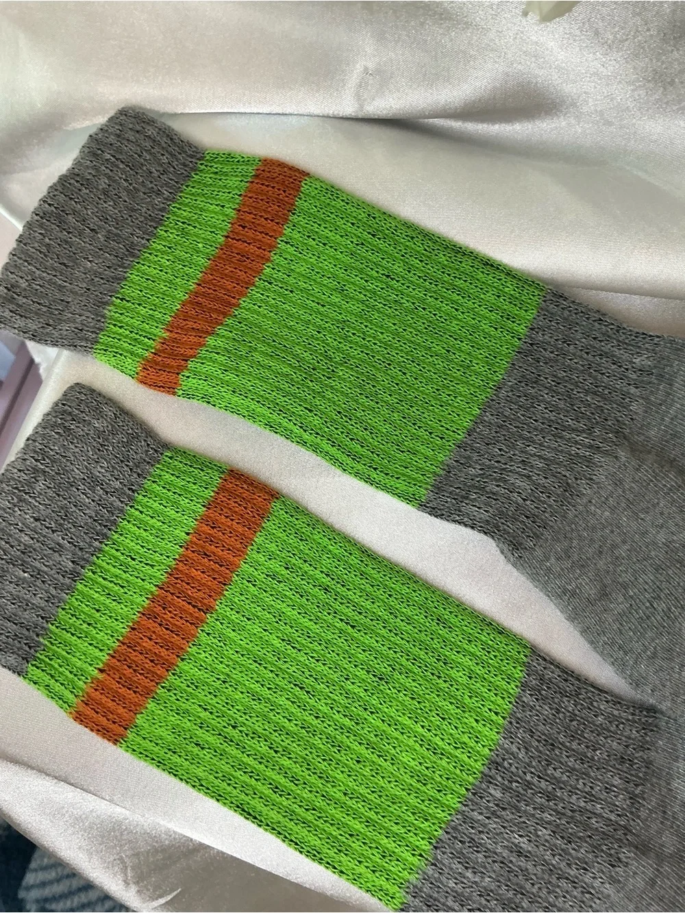 Bombas product pair