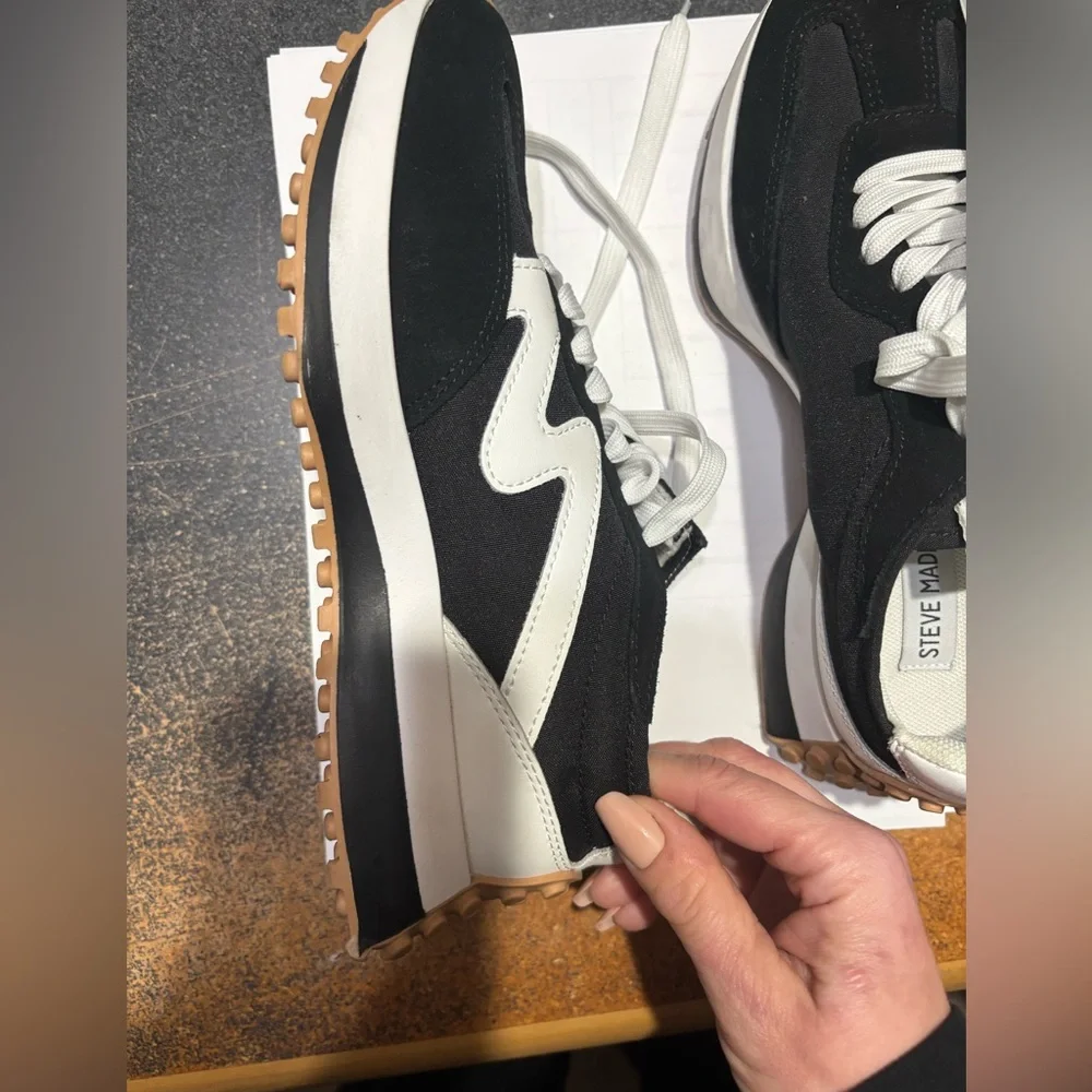 Steve Madden Black White Campo Sneaker