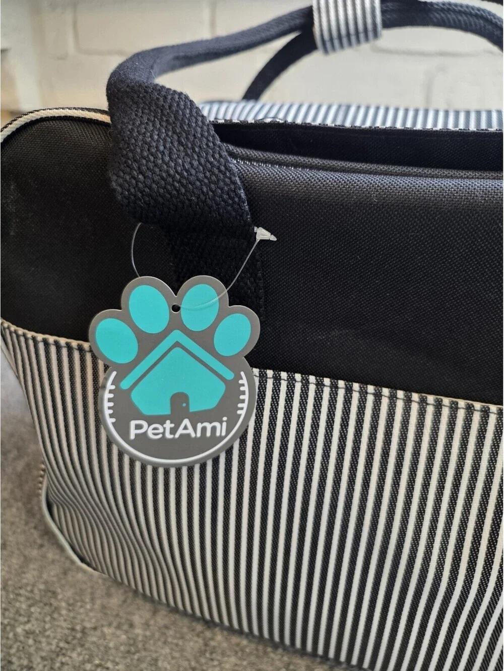 N/A petami dog