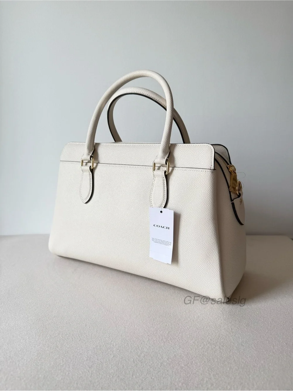 Coach authentic new