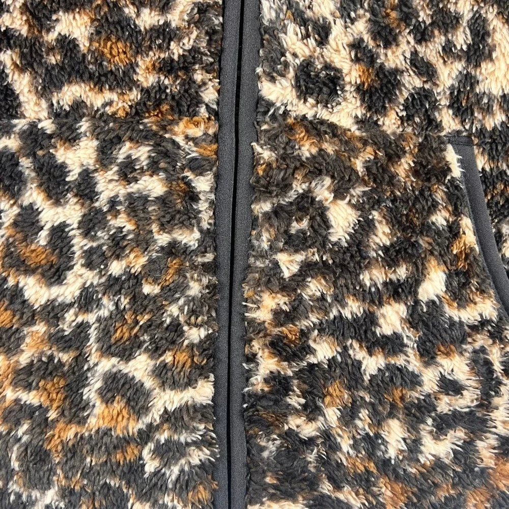 all in motion leopard print