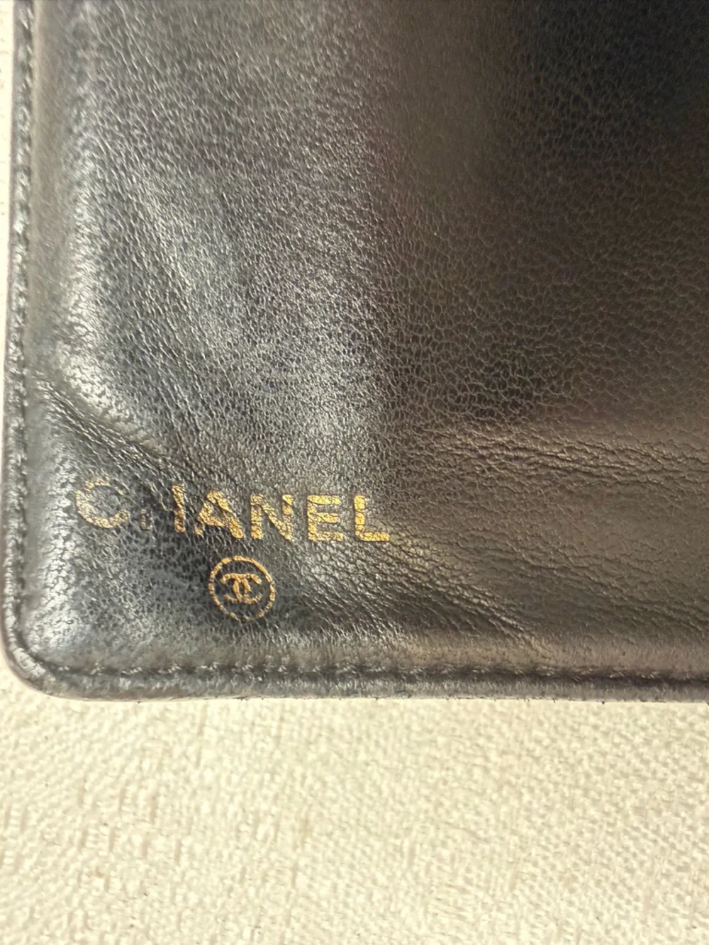 CHANEL this piece