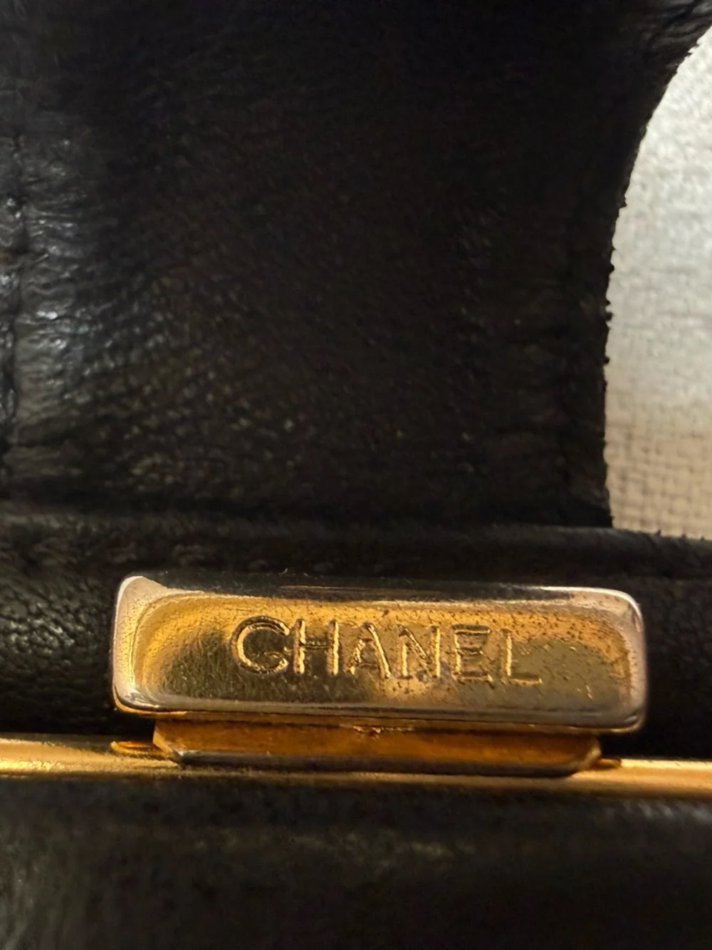 CHANEL this piece