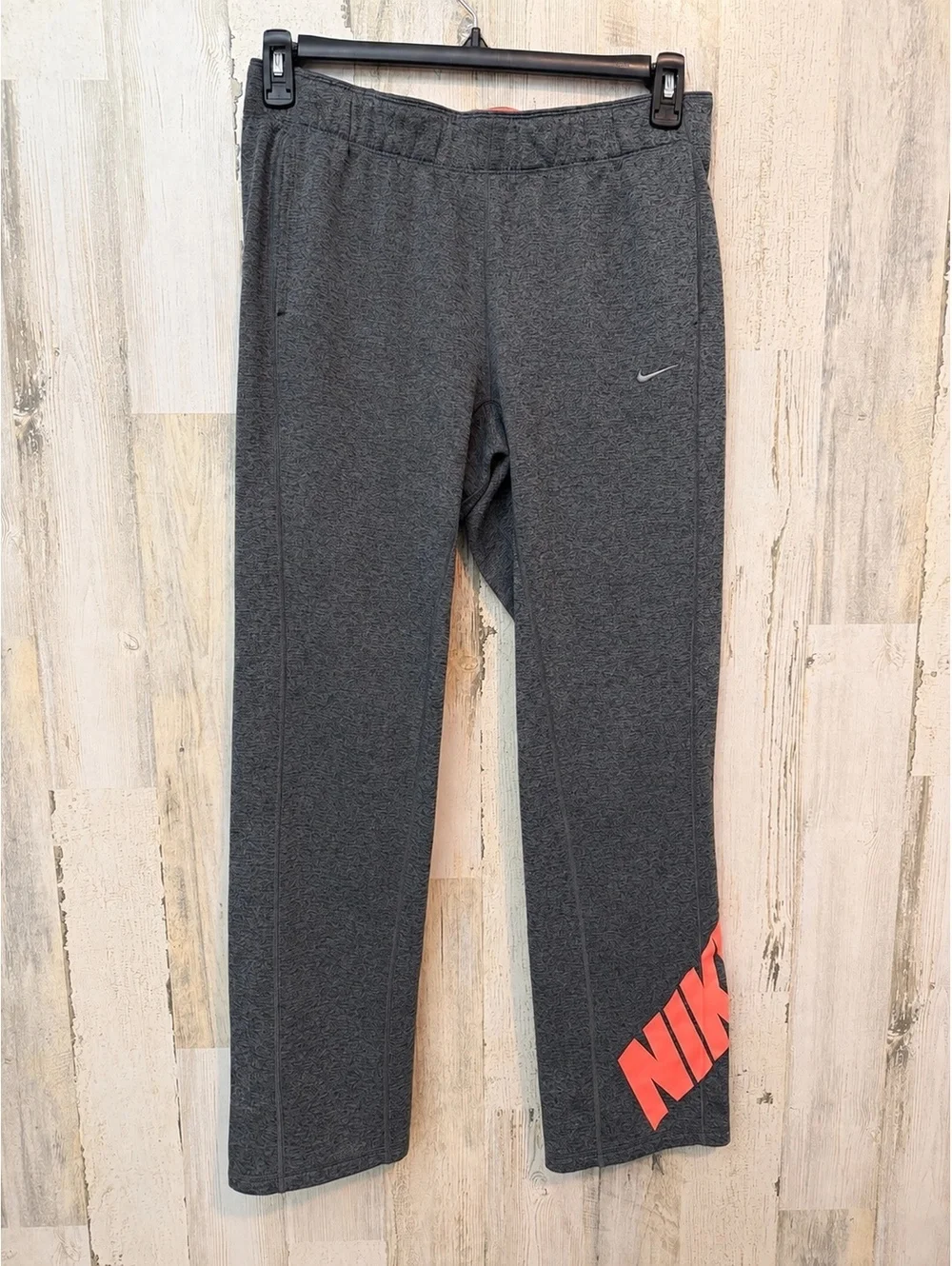 Nike therma fit