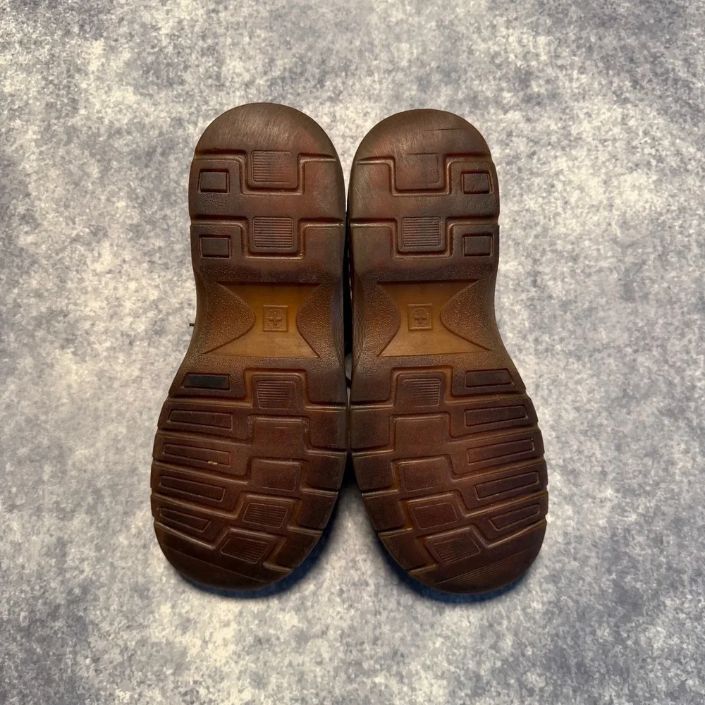 Dr. Martens brand dr