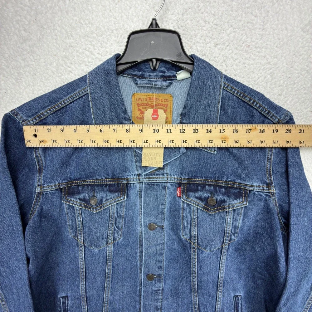 Levis levis mens