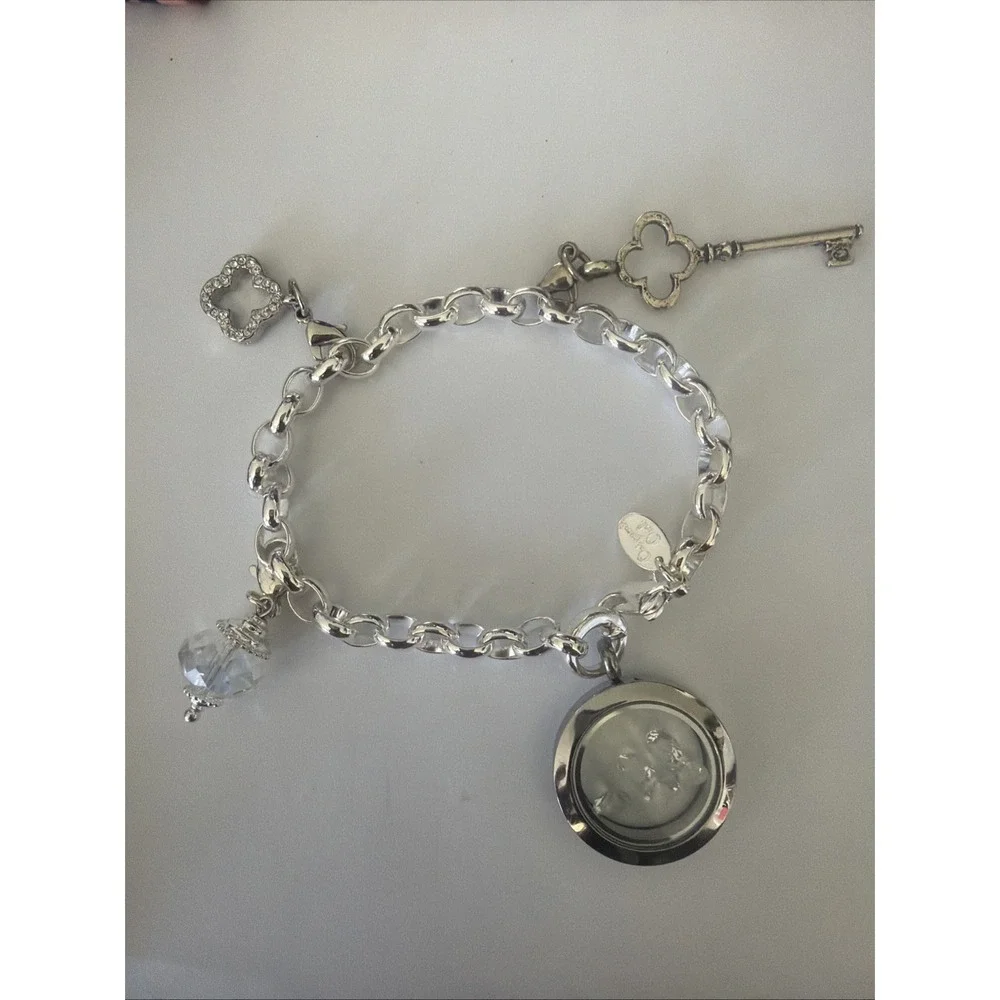 Origami Owl Silver Tone 5 Floating Crystal Charm Bracelet Locket Key Clover 7.5