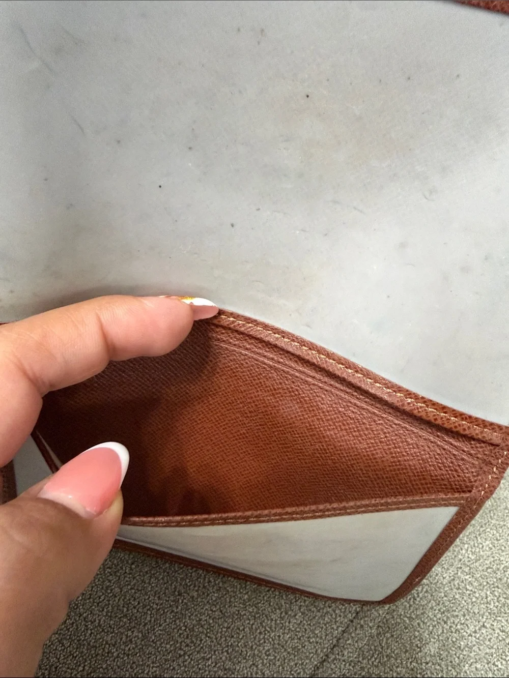 Louis Vuitton compact louis