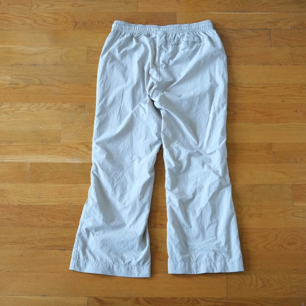 Nike trousers gray