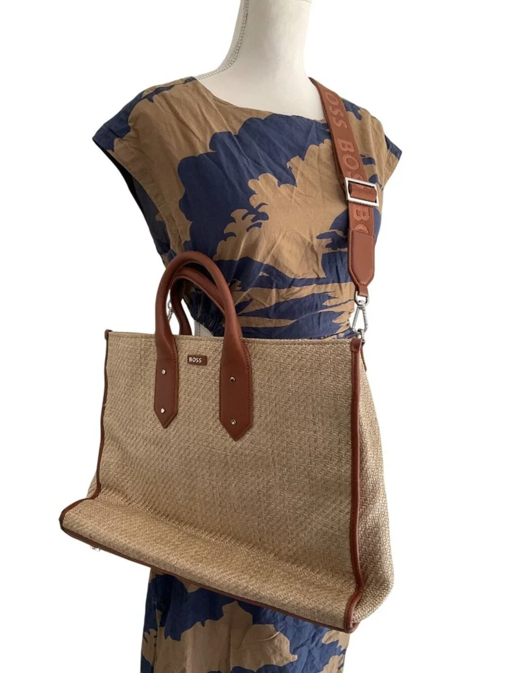 Boss this tote