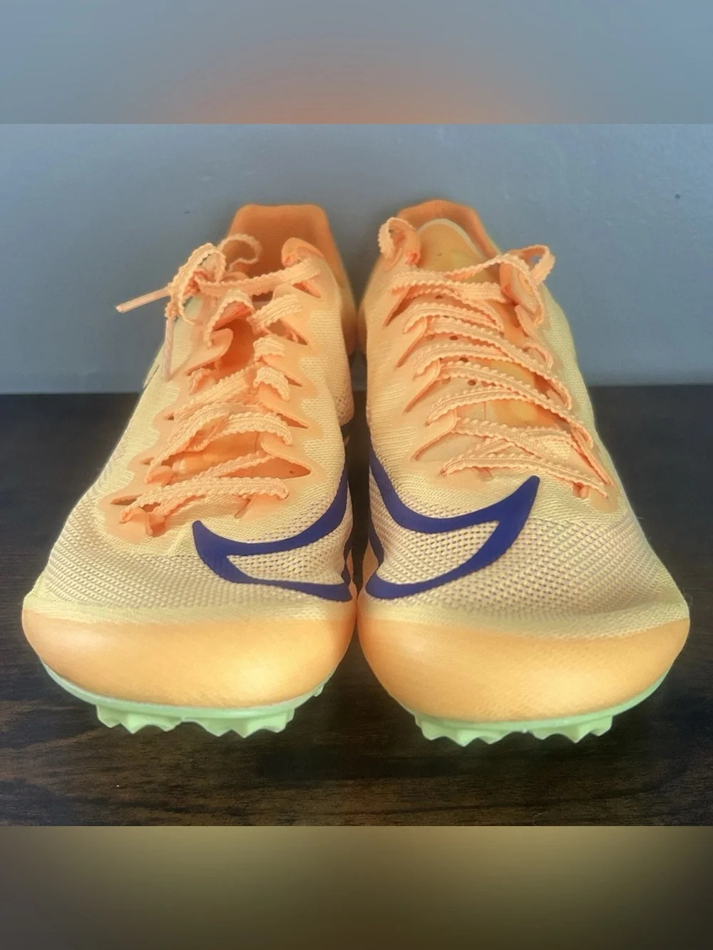 Nike comes dust